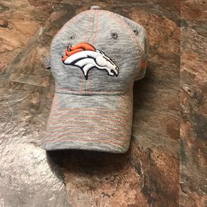 Broncos women’s hat